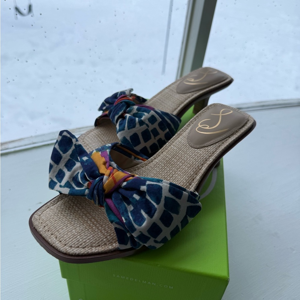 Sam Edelman Blue and Tan Bow Sandals